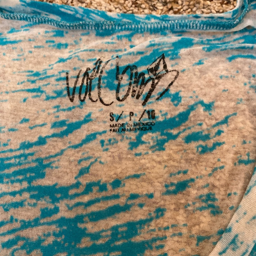 Volcom V-Neck - Picture 3 of 3
